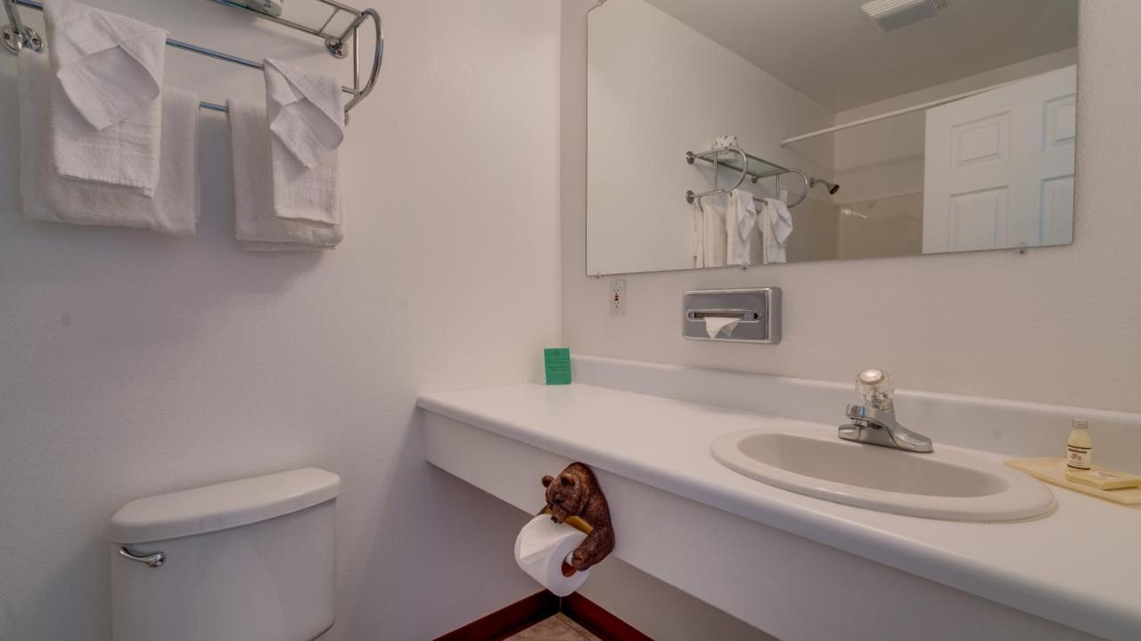 Corral Creek Lodge Кернвилл Экстерьер фото