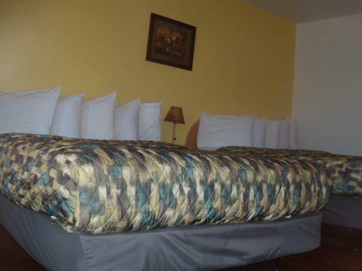 Corral Creek Lodge Кернвилл Экстерьер фото