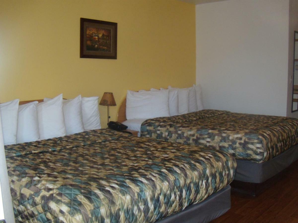Corral Creek Lodge Кернвилл Экстерьер фото